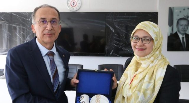 Unhas Jajaki Pertukaran Mahasiswa dan Staf dengan Universitas di Turkiye melalui Erasmus+