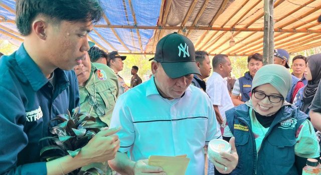 TEP Unhas Serahkan Hasil Riset ke Bupati Fakfak, Soroti Kebutuhan Air Bersih Warga