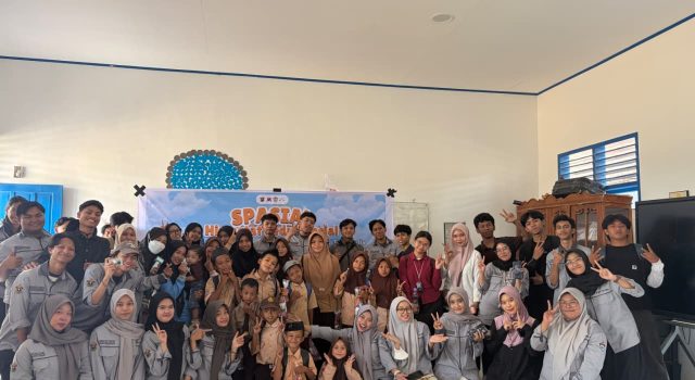 Himastat Unhas Gelar SPASIAL, Kenalkan Literasi Data kepada Siswa di Maros