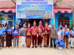HUT Ke-13 Morowali Utara, Bupati Delis Serahkan Bantuan Sosial dan Terima Hibah Pemprov