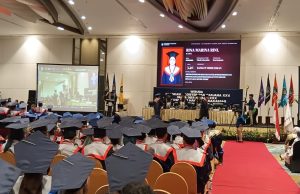 Wisuda Angkatan XXV, Universitas Handayani Makassar Kukuhkan 236 Sarjana dan Magister