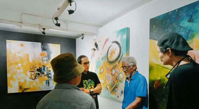 Alan Tola Gelar Pameran Tunggal “Morning Rhythm”, Hadirkan Jejak Seni Prasejarah Leang-Leang