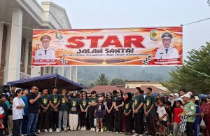 Jalan Santai HUT Ke-13 Morowali Utara, Bupati Delis Ajak Warga Rawat Kebersamaan