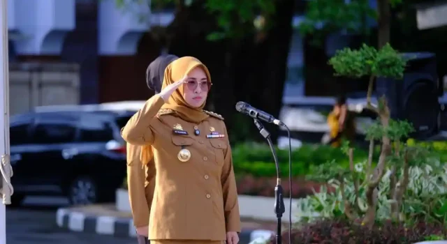 Pasca Husniah Talenrang; Batas Kekuasaan Seorang Kepala Daerah